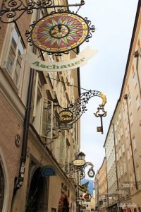 Salzburg City Guide | Things to do in Salzburg | Salzburg Sightseeing | Salzburg Sound of Music | Best Places to Visit in Austria | Day Trip from Vienna | Day Trip from Munich | Austria's Best Cities to Visit | #Salzburg #Austria - California Globetrotter