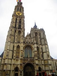 5 Things to do in Antwerp, Belgium - California Globetrotter (23)