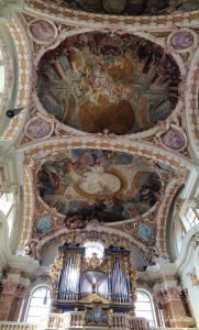 The Colorful Town of Innsbruck, Austria - California Globetrotter (18)