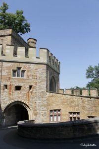Burg Hohenzollern | Castles in Germany | German Castles | Castles in Baden-Württemberg | Castles in Southern Germany | Southern Germany Castles | Top Places to Visit in Germany | Cool Castles in Germany | Difference between Burg or Schloss? | Beautiful Castles in Germany | #BurgHohenzollern #BadenWürttemberg #Germany #GermanCastles - California Globetrotter