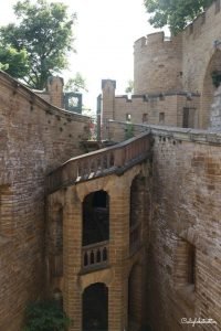 Burg Hohenzollern | Castles in Germany | German Castles | Castles in Baden-Württemberg | Castles in Southern Germany | Southern Germany Castles | Top Places to Visit in Germany | Cool Castles in Germany | Difference between Burg or Schloss? | Beautiful Castles in Germany | #BurgHohenzollern #BadenWürttemberg #Germany #GermanCastles - California Globetrotter