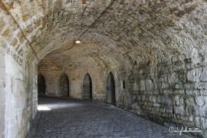 Burg Hohenzollern | Castles in Germany | German Castles | Castles in Baden-Württemberg | Castles in Southern Germany | Southern Germany Castles | Top Places to Visit in Germany | Cool Castles in Germany | Difference between Burg or Schloss? | Beautiful Castles in Germany | #BurgHohenzollern #BadenWürttemberg #Germany #GermanCastles - California Globetrotter