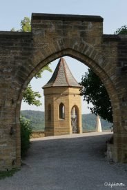 Burg Hohenzollern | Castles in Germany | German Castles | Castles in Baden-Württemberg | Castles in Southern Germany | Southern Germany Castles | Top Places to Visit in Germany | Cool Castles in Germany | Difference between Burg or Schloss? | Beautiful Castles in Germany | #BurgHohenzollern #BadenWürttemberg #Germany #GermanCastles - California Globetrotter