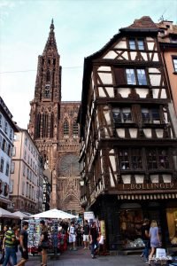 The BEAUTY of Strasbourg, France | Things to do in Strasbourg | Day Trip from Germany | Day Trip from Frankfurt | France Top Destinations | Places to Visit in France | Weekend Trip from Paris | Europe's Most Beautiful Towns | Petite France | The City of Christmas | Canal Cities in Europe | Half-timbered Towns in Europe | #Strasbourg #France #Europe - California Globetrotter