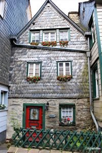 The Adorable Half-timbered Town of Monschau, Germany | Towns in North-Rhein Westphalia | Northern Germany Towns to Visit | Half-timbered Towns in Germany | Fairy Tale Towns in Germany | North Eifel Towns | Day Trip from Aachen | Day Trip from Frankfurt | Day Trip from Belgium | Small German Towns Survived WWII | Best Places to Visit in Germany | #Monschau #NorthRheinWestphalia #Germany - California Globetrotter