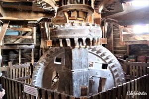 Zaanse Schans: Windmills, Clogs & Cheese | Traditional Dutch Windmills | Easy Day Trip from Amsterdam | Best Places to visit in the Netherlands | Holland Travel | Dutch Windmill Village | Dutch Cheese | Best Places to Visit in Europe | #ZaanseSchans #Netherlands #Holland - California Globetrotter