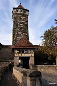 Rothenburg ob der Tauber - A Fairy Tale Town | Beautiful Half-timbered Towns in Germany | Beautiful Small Towns in Germany | Top Places to Visit in Germany | Best Cities to Visit in Bavaria | Bavarian Towns | Fairy Tale Towns in Germany | Where to go in Bavaria | #Rothenburg #RothenburgobderTauber | Bavaria #Germany - California Globetrotter