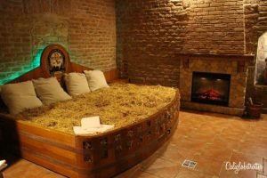 A Bucket List Experience Beer Spa in Prague | Beer Spa in Karlovy Vary | Best Things to do in Prague | Unique Things to do in Prague | Beer Lovers Unite | Czech Beer | Beer Bath in Prague | Spa Beerland Prague | Awesome Experiences in Prague | Must-do Activities in Prague | Prague Spas | #BeerSpa #Prague #CzechRepublic #Czechia #Europe - California Globetrotter