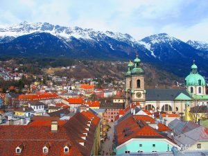 7 Day Road Trip through Austria | Austria Road Trip | Cities to Visit in Austria | Day Trips from Vienna | Places to go in Austria | Libraries in Austria | Coffeehouses in Vienna | Driving in Austria | #Vienna #Wien #Innsbruck #Salzburg #Hallstatt #Austria - California Globetrotter