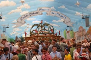 An Expat's Beginner's Guide to Oktoberfest, Munich Germany | Oktoberfest Guide | Tips for Visiting Oktoberfest | World's Largest Beer Festival | Things to do at Oktoberfest | Facts about Oktoberfest | Oktoberfest for Beginners | Expats in Germany | Best Beer Festival in the World | Münchener Oktoberfest | Traditional Beer Festival in Germany | #Germany #Munich #Oktoberfest - California Globetrotter