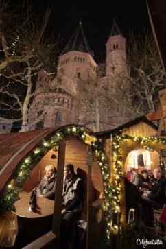 Mainz Christmas Market | Germany's Magical Christmas Markets | German Christmas Markets | Christmas Markets in Germany | Deutsche Weihnachtsmarkts | Christmas Markets in Southern Germany | Southern Germany Christmas Markets | Unique Christmas Markets | Medieval Christmas Markets | Popular Christmas Markets | European Christmas Markets | #Germany #ChristmasMarkets #Europe - California Globetrotter
