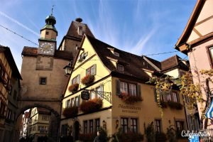 The BEST of Germany's Romantic Road - Rothenburg ob der Tauber - Romantic Road Itinerary - The Best Stops Along the Romantic Road - Medieval Walled Towns - Romantic Road Tour - Driving the Romantic Road - Romantische Strasse - Where to stop on the Romantic Road - California Globetrotter