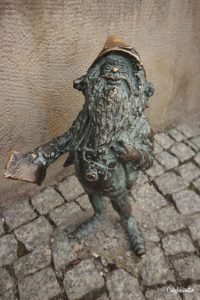 The Dwarfs of Wroclaw - The Gnomes of Wroclaw - Hunting for Dwarfs in Wroclaw - Krasnal - Wroclaw, Poland - Things to do in Wroclaw - Family friendly activities in Wroclaw - Things to do with kids in Wroclaw - California Globetrotter