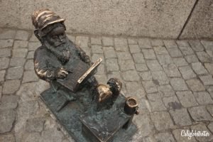 The Dwarfs of Wroclaw - The Gnomes of Wroclaw - Hunting for Dwarfs in Wroclaw - Krasnal - Wroclaw, Poland - Things to do in Wroclaw - Family friendly activities in Wroclaw - Things to do with kids in Wroclaw - California Globetrotter