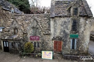 The Cotswolds: An Area of Outstanding Natural Beauty | Day Trip from London | Quintessential English Villages | What to do in the Cotswolds | Where to go in the Cotswolds | Bibury | Bourton-on-the-Water | Stow-on-the-Wold | Cirencester | Castle Combe | Burford | English Countryside #Cotswolds #England – California Globetrotter