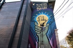 "NuLu" Neighborhood Guide to Louisville, Kentucky | Explore NuLu | Street art in NuLu | Bars & Restaurants in NuLu | What to do in Louisville, KY | Downtown Louisville City Guide | Explore like a Local | The Coolest Part of Louisville | #NuLu #Louisville #Kentucky #USATravel - California Globetrotter