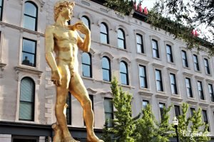 Downtown Louisville City Guide | Neighborhood Guide to Louisville, Kentucky | Street art in Louisville | Bars & Restaurants in Louisville | What to do in Louisville, KY | Explore like a Local | The Coolest Part of Louisville | Kentucky Bourbon Trail | #Louisville #Kentucky #USATravel - California Globetrotter