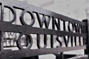Downtown Louisville City Guide | Neighborhood Guide to Louisville, Kentucky | Street art in Louisville | Bars & Restaurants in Louisville | What to do in Louisville, KY | Explore like a Local | The Coolest Part of Louisville | Kentucky Bourbon Trail | #Louisville #Kentucky #USATravel - California Globetrotter