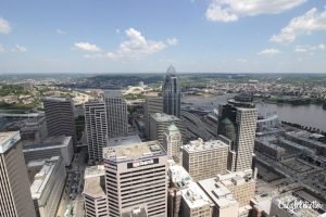 Carew Tower | A City Rejuvenated: Cincinnati, Ohio | What to do in Downtown Cincinnati | What to do in Over-the-Rhine | Why You Should Visit Cincinnati | Most Promising Cities in the US | Top Cities to Visit in 2018 | Sightseeing in Cincinnati | Cincinnati Main Attractions | OhioLove | Cincy Sights | Travel USA | Cities to Visit in America | Cities in Ohio | Day Trip from Louisville, KY | #Cincinnati #Ohio #Cincy #USA - California Globetrotter