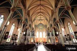 Cathedral of St John the Baptist | A Busy Bee's Guide to Savannah, Georgia | Things to do in Savannah | 24 hours in Savannah | Savannah City Guide | Savannah Itinerary | Getting Around Savannah | Where to Eat in Savannah | Savannah Historic District | Downtown Savannah | #Savannah #Georgia #TravelUSA - California Globetrotter