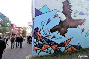 Budget-Friendly Layover in Reykjavik, Iceland | 19 hour lay over in Reykjavik | Reykjavik layover | Wow Airlines Iceland Layover | Free Things to do in Reykjavik | Reykjavik Free Things to Do | Reykjavik Main Sights | Budget Airline Long Haul Flight to US | Budget-friendly Reykjavik | Street Art in Reykjavik | Reykjavik Street Art | #Reykjavik #Iceland - California Globetrotter