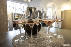 Christmas Wine Tasting & Tour with Bottle Stops | Georg Breuer Winery | Wineries in Rüdesheim am Rhein | Vineyards & Wineries in Germany | Wine Tasting & Pairing | Wine Tours in Germany | German Wine Tours | Rhein River Wine Tours & Tastings | #Rhein #RheinWine #Germany - California Globetrotter