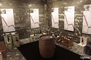 Christmas Wine Tasting & Tour with Bottle Stops | Rheinwelt Vinothek | Wineries in Rüdesheim am Rhein | Vineyards & Wineries in Germany | Wine Tasting & Pairing | Wine Tours in Germany | German Wine Tours | Rhein River Wine Tours & Tastings | #Rhein #RheinWine #Germany - California Globetrotter