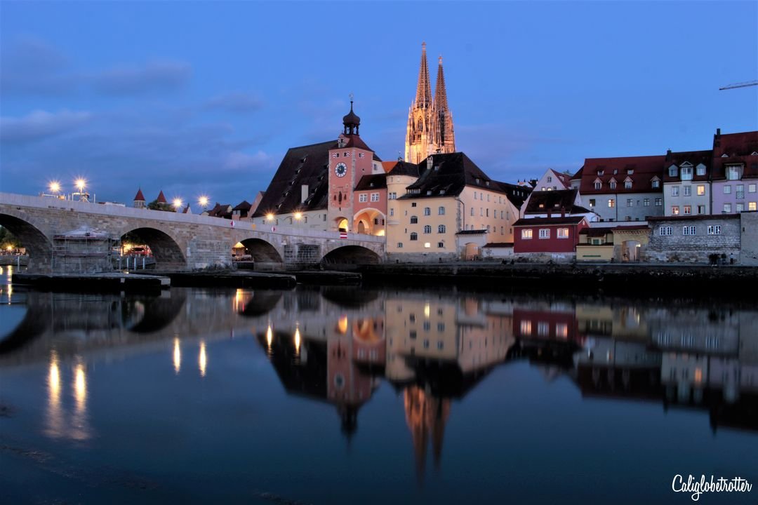 Blue Hour in Regensburg, Germany | Tips for Taking Blue Hour Photos While Traveling | How to Take Blue Hour Photos | Equipment for Blue Hour Photos | Camera Equipment for Blue Hour Photos | When is Blue Hour? | What is Blue Hour? | Blue Hour Photography | Travel Photography | Beginner Photographer Tips | Travel Photography Tips | Tips for Taking Photos at Blue Hour - California Globetrotter
