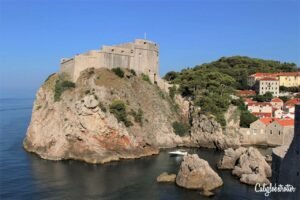 Dubrovnik, Croatia | Croatian Beach Towns | Best Places to Visit in Croatia | Gorgeous Seaside Towns along the Adriatic Sea | Adriatic Coast Road Trip Itinerary | Best Adriatic Sea Coastal Towns to Visit | Croatian Coast Towns | Montenegro Coastal Towns | Best Beach Towns Adriatic Sea | Adriatic Sea Beach Towns | Best Adriatic Beaches | Adriatic Itinerary | Adriatic Sea Road Trip | Balkan Coastline Road Trip | Balkan Road Trip | European Beaches | European Summer Holiday Beaches - California Globetrotter