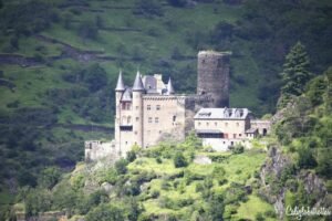 Exploring the Romantic Rhein Route in Germany | Sankt Goarhausen | Burg Katz | Rheingau Wineries | Wineries in the Rheingau to Visit | Rhein Wine | Rhein Wineries to Visit | Town to Visit along the Rhein River | Romantic Rhine Valley Travel | Vineyards along the Rhein River | Castles on the Rhein River | Things to do in Germany | Best of Germany to Visit | Things to do on the Rhein River | Wine Tasting on the Rhein - California Globetrotter